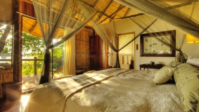 BEAUTIFUL BEDROOM AT XUGANA LAGOON BOTSWANA SAFARI